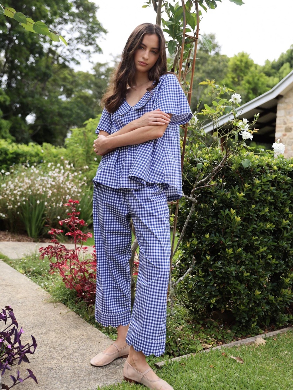 Gingham Short-Sleeve Pajama Set in Navy and White - Picture 5 of 12